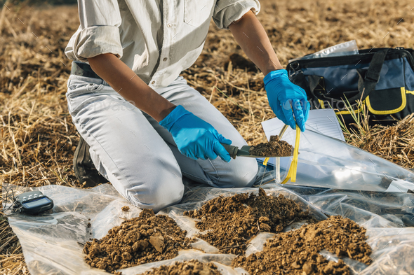MartinS84291533's tweet photo. Soil Testing
#bcn2210 #fiu #fiumossschool #construction @FIU_Mossschool https://t.co/q8WFO9X1W3