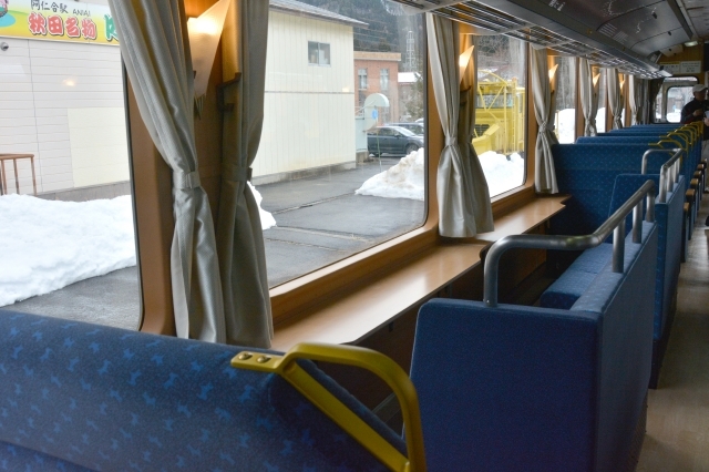 秋田内陸線新観光列車「笑　EMI」展望シート
