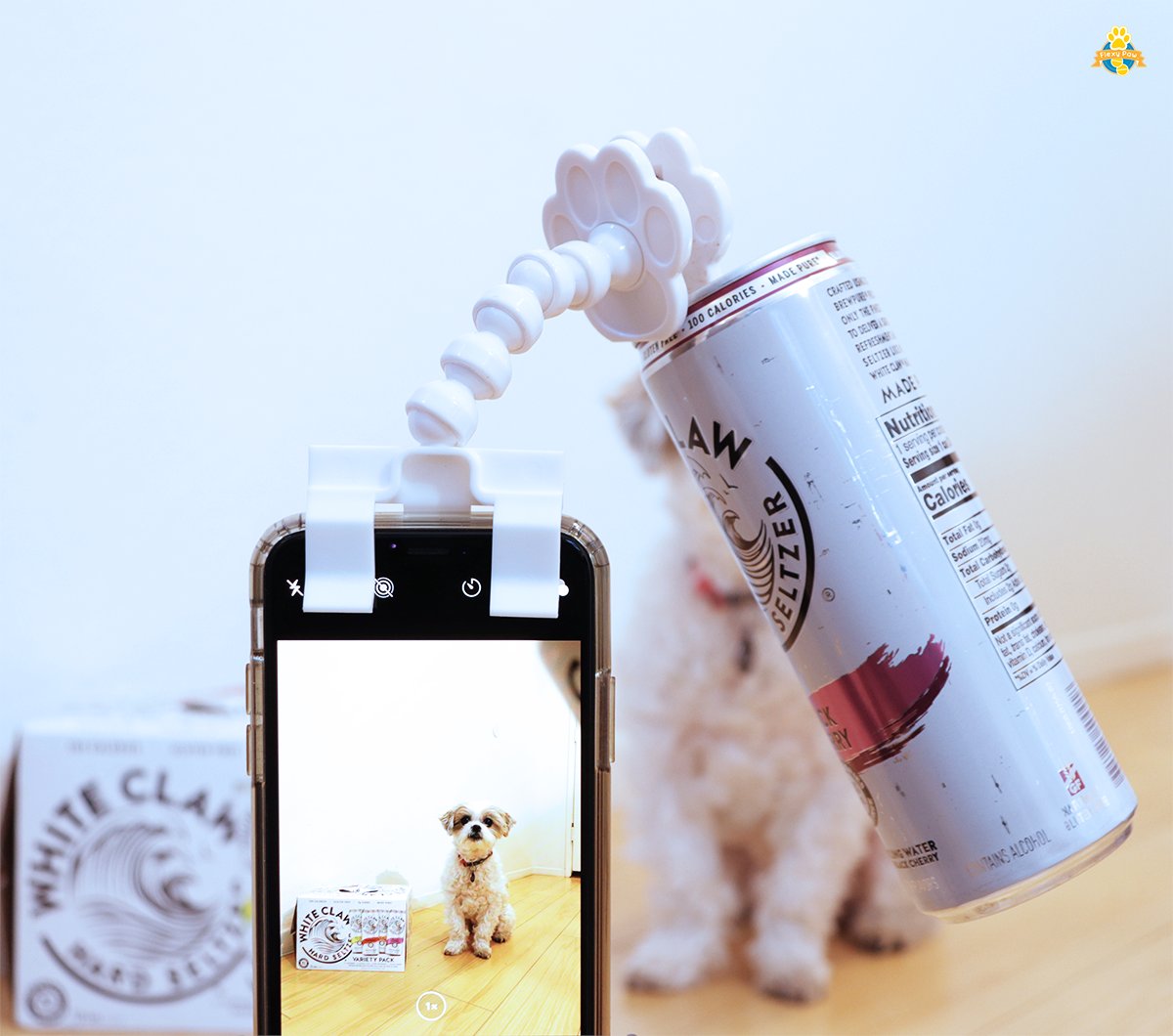 PawChamps's tweet photo. Whats your favorite flavor? lol I think this works best on humans...

#FLEXYPAW #dogs #dogstagram #dogsofinsta #dogsofinsta #petsofinsta #petsofinstagram #petsofinstagram #poochselfie #dog #puppies #phodographer #foodie #doggo #whiteclaw https://t.co/RaPLRwHeiy