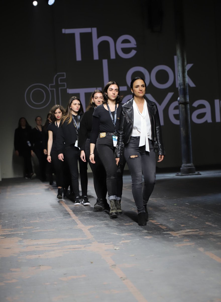 look_year's tweet photo. ALTAROMA • THE LOOK OF THE YEAR • FASHION TV - “FASHION and MODELS”
• The Make Up Artist School •
#thelookoftheyear #altaroma #fashiontv #themakeupartistschool https://t.co/cyIsNr6epj
