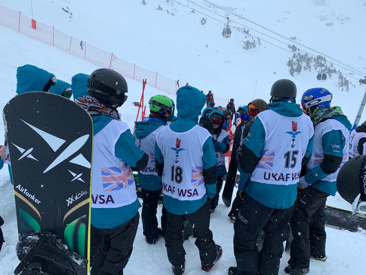 RAFSnowboard's tweet photo. #ISSSC - @BFBS_Sport sponsored event. Good luck all riders, especially RAF 😉. Huge thanks to sponsors @AirTanker @QinetiQ @InzpireLimited @rafcharitable @RAFSportsFed @RAFCentralFund @rafwintersport https://t.co/eaPx94dmeE