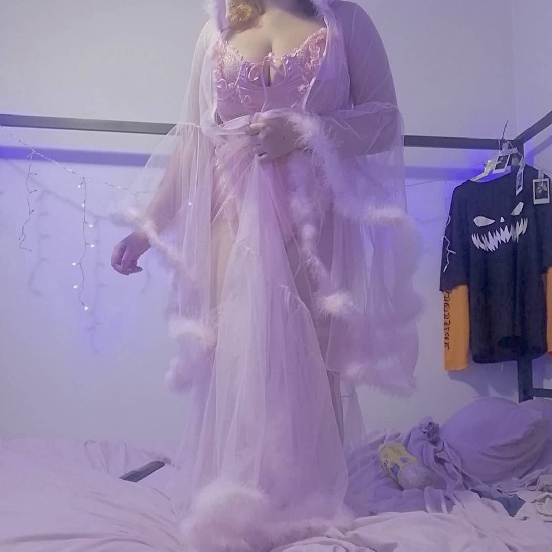 Tiababyy1's tweet photo. I'm a princess

#onlyfans #sugarbaby #sugardaddy #premiumsnapchat #cashpig #BDSM #findom #ddlg #cosplay https://t.co/vMfl5OJLVw