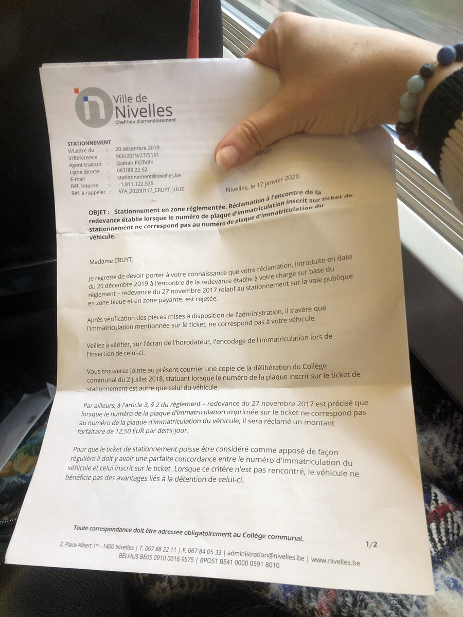 JulieCruyt's tweet photo. Qd l’absurdité du tout digital rend les #Services #publics #absurdes et #paresseux #Nonhumain! Parking 🚘  on est tjs pressé qd on prend le ticket de parking qui est encore un system lent! Bref: si vs vs trompez ds 1#, vous recevez une contravention sans appel!🤔 @VilledeNIVELLES https://t.co/k55z4xnwKh