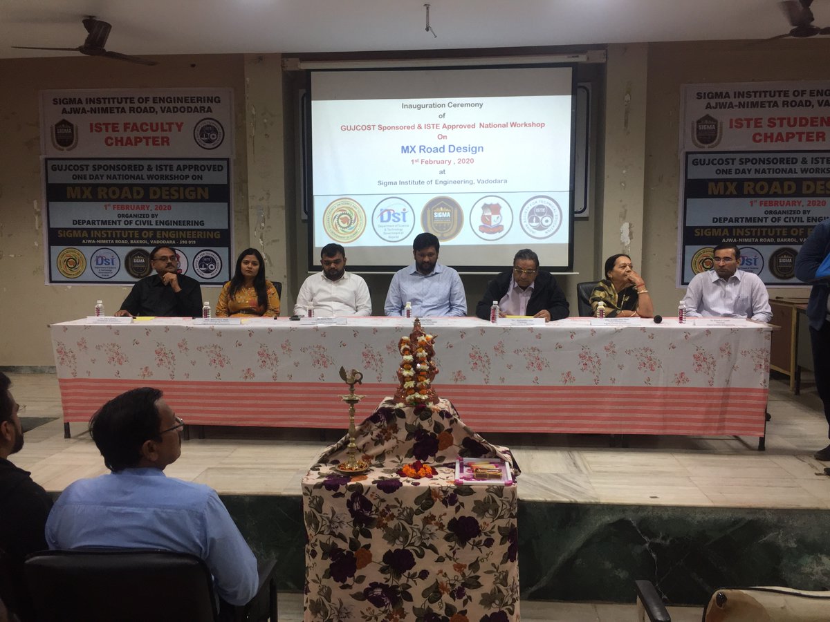 SigmaDegreeEngg's tweet photo. National Workshop on MX Road Design at Sigma Institute of Engineering Vadodara https://t.co/Lt5x5TvCqZ