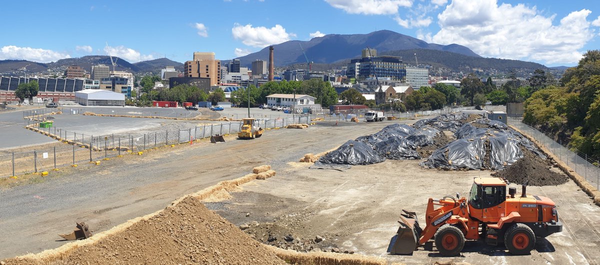 #Synergy are well underway at #MacquariePoint where we have #demolished the onsite structures, excavated 4800m3 of #contaminatedsoil, #beneficialreuse of 1000m3 of reclaimed material for backfilling, and engaged 12 #localcompanies for the works
#demolition #redevelopment