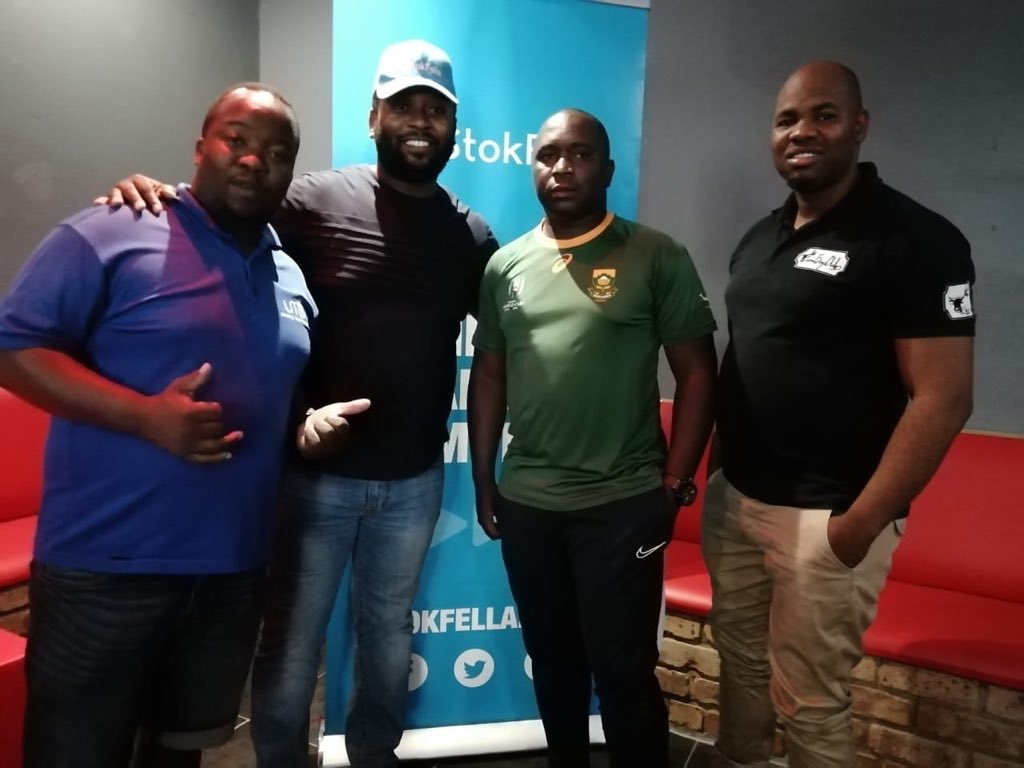 StokFellaSA's tweet photo. About this weekend... Our Head of Sales Mr @pearsonmaake was also in #Bronkhorstspruit (Ekangala) visiting Farm Boys Investment Club #StokFellaMoneyLit #WealthBuildingMadeSimple #ItsNeverTooLate
#stokvels https://t.co/ClqrTvBRO4