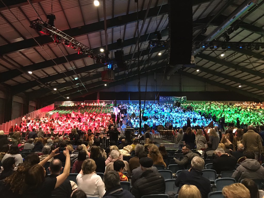 koceallaigh's tweet photo. @NoelAnderson_ Ha. I was on the other side.
As we did the overhead clapping to ‘Radio GaGa’ I got to turn to the son and say “the last live concert I did this at was QUEEN.” 👊#Boom #namedrop #Slane #DadsCanBeCoolToo https://t.co/k0Nw4PJUUt