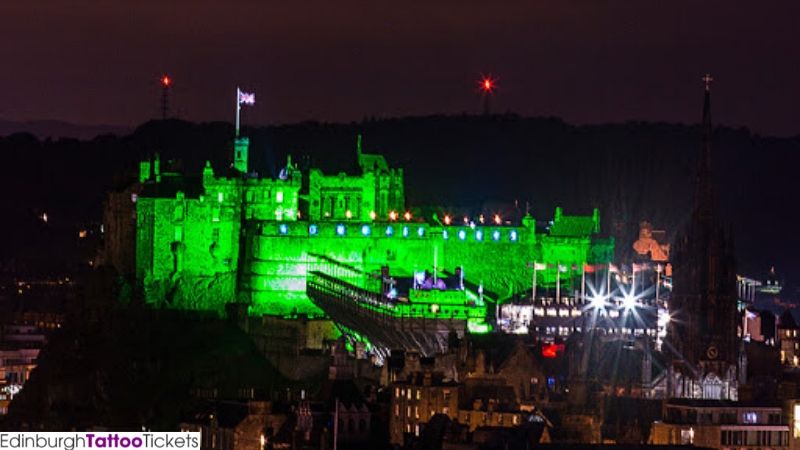 EdinTattooTix's tweet photo. The Edinburgh Military Tattoo and Other festivals in Edinburgh throughout the year

for more details:
https://t.co/YNgv8l4GHf

fans can book 2020 Edinburgh Tickets online from https://t.co/ESG8HM6NW2

#EdinburghTattooTickets
#2020TattooTickets
@EdinTattooTix https://t.co/T2lYYgK3YO