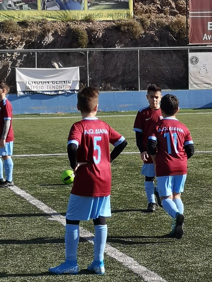 DianaAcademy's tweet photo. Η ομάδα Κ12 του Γιάννη Σιούτη στην αναμέτρηση με τον Αστέρα Μενιδίου 👏⚽️🥅 #diana #dianaacademy #dianailioupolis #ilioupolis #footballskills #footballtime #socceracademies https://t.co/b4gwTo6gns