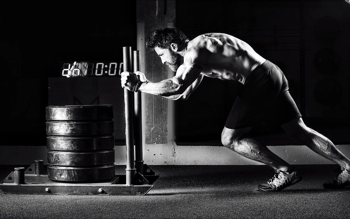 AldoKane's tweet photo. Powering into Monday - #ExpeditionFit 💪
.
.
.
#VerticalPlanet #FilmSafety #expedition #functionalfitness #fitness #MCP photo @martinrhartley https://t.co/Ig7QtrSfWK