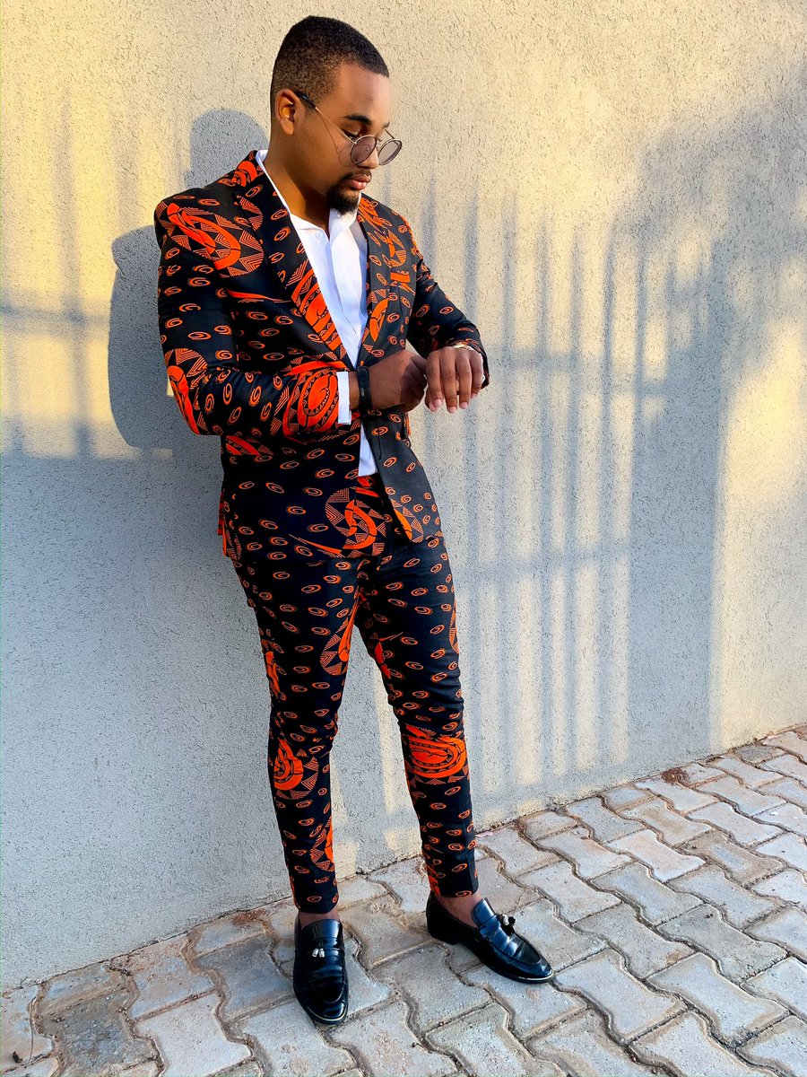 petermwansapml's tweet photo. Itโs all about owning your look! Itโs chitenge / Ankara prints head to toe ๐ฅ๐thanks Kennedy.
Suit by : @houseofpml
Designer : @Petermwansa15
Client: @KennedyChikuku
#houseofpml #HouseOfPeterMyLife #custommadesuits #custommade #premiumbrand #petermylife https://t.co/el1M2O7Ts7