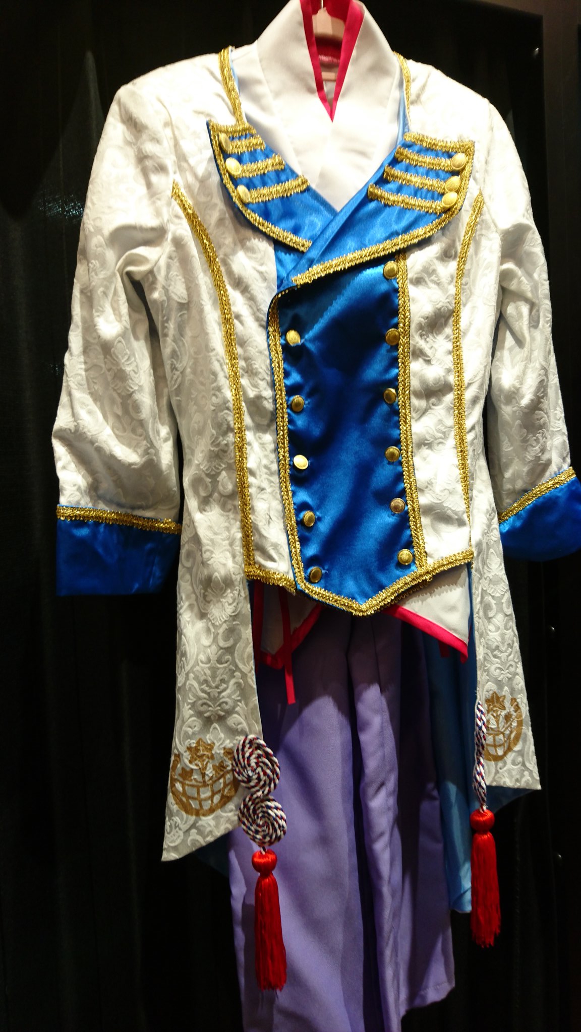 K Books コスプレ館 ミュージカル刀剣乱舞より 今剣の阿津賀志山異聞2部live衣装 と髭切のつはものどもがゆめのあと2部live衣装が入荷致しました Kbooks 池袋 刀ミュ コスプレ Cosplay もう1人の自分になれる場所コスプレ館 T Co 8hvhf4amlp