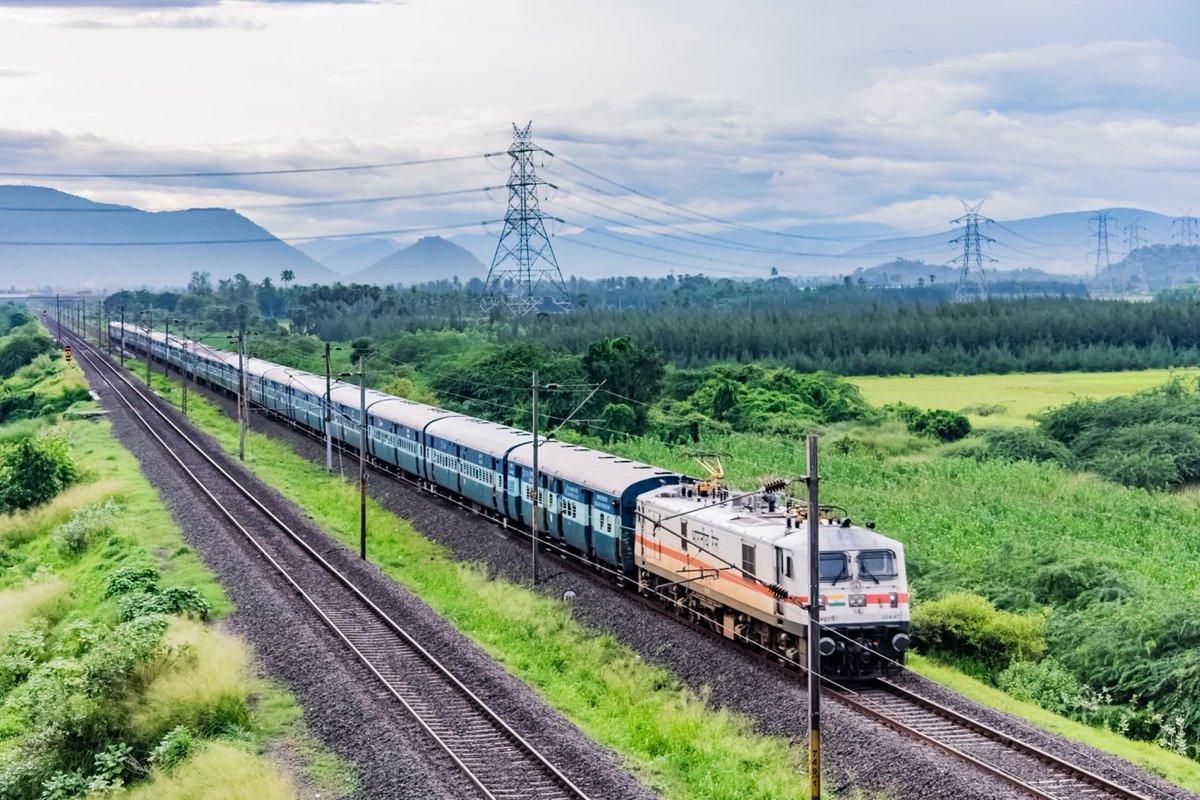 9 #IncredibleIndia Indian Railways is one of the world's largest railway networks, with 115,000 kms of tracks & a route of 65,000 kms.They carry more than 25 million passengers every day, more than the entire population of Australia!!  @RailMinIndia