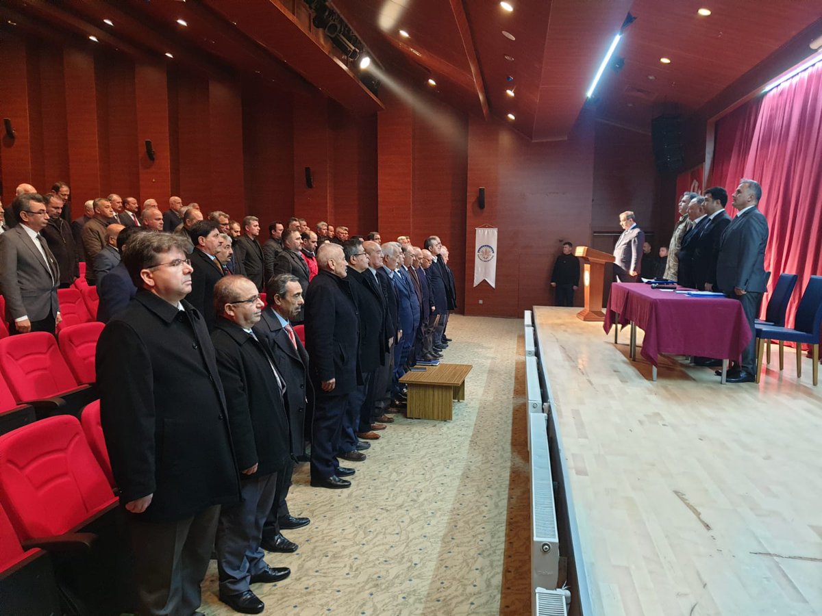 kadirlibel's tweet photo. Şubat ayı Halk ve Güvenlik toplantısını Kaymakamımız Ahmet Arık başkanlığında, Kurum Müdürleri, muhtarlarımız ve halkımızın katılımı ile gerçekleştirdik. https://t.co/uv7aQXeoMR
