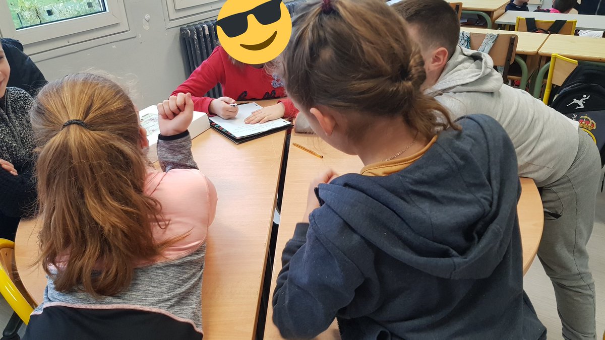 JallansE's tweet photo. préparation du Congrès des Enfants de l'Usep!
#débat #lesvaleurs
@USEP28EetL 
@usepnationale https://t.co/GcvaYEyS3H