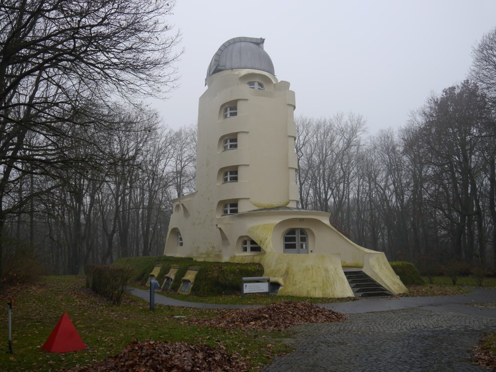 Seearch_'s tweet photo. Einstein Tower, Postdam, Germany.
Erich Mendelsohn 1917-24
@seearch #architecture #Postdam #Mendelsohn #arquitectura #EinsteinTower #observatory #Einsteinturm @AIP_Potsdam
https://t.co/WelFIAu7hk https://t.co/LgtPKeeYe1