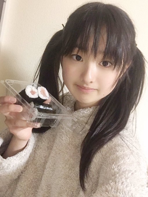 Twitterのコスプレ画像15