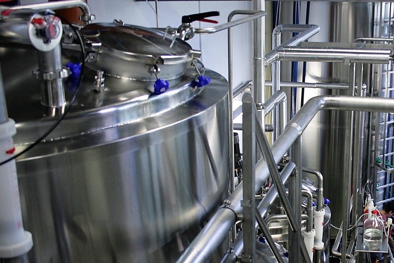 lucamei67's tweet photo. Sviluppo congiunto tra #Genomatica e #Aquafil. La prima tonnellata di intermedi da fonti rinnovabili per #PA6 bio https://t.co/auFxY8IFVu @Genomatica @AquafilSpa @GiBonazzi https://t.co/ThGg8VRt9k