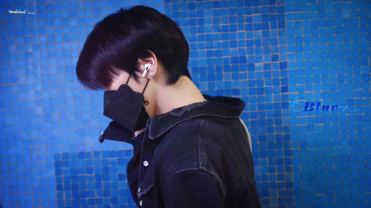 TenWonderland's tweet photo. #SuperM #슈퍼엠 #WayV #TEN #李永钦 #텐 #เตนล์
💙💛 https://t.co/HyMSQPWQKr