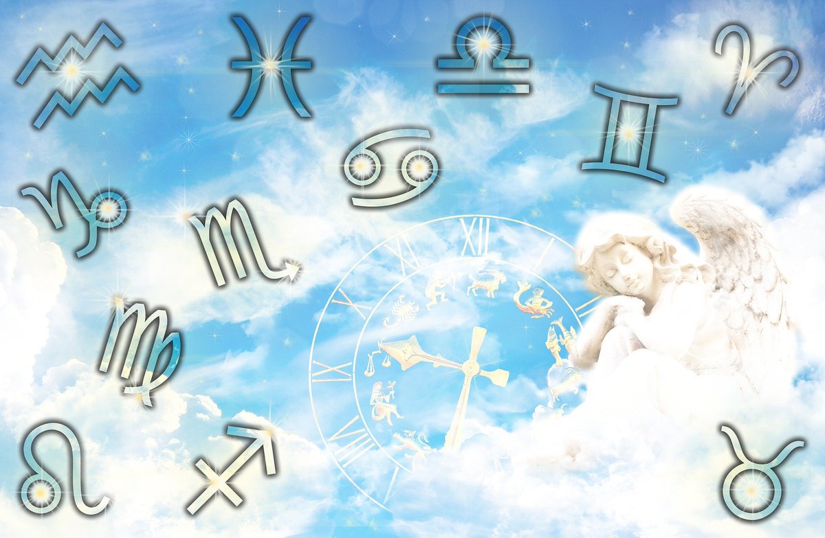 WitchMagazine's tweet photo. THE ULTIMATE VALENTINE’S DAY GIFT GUIDE FOR EACH ZODIAC SIGN... https://t.co/Z7rI3LvzMe