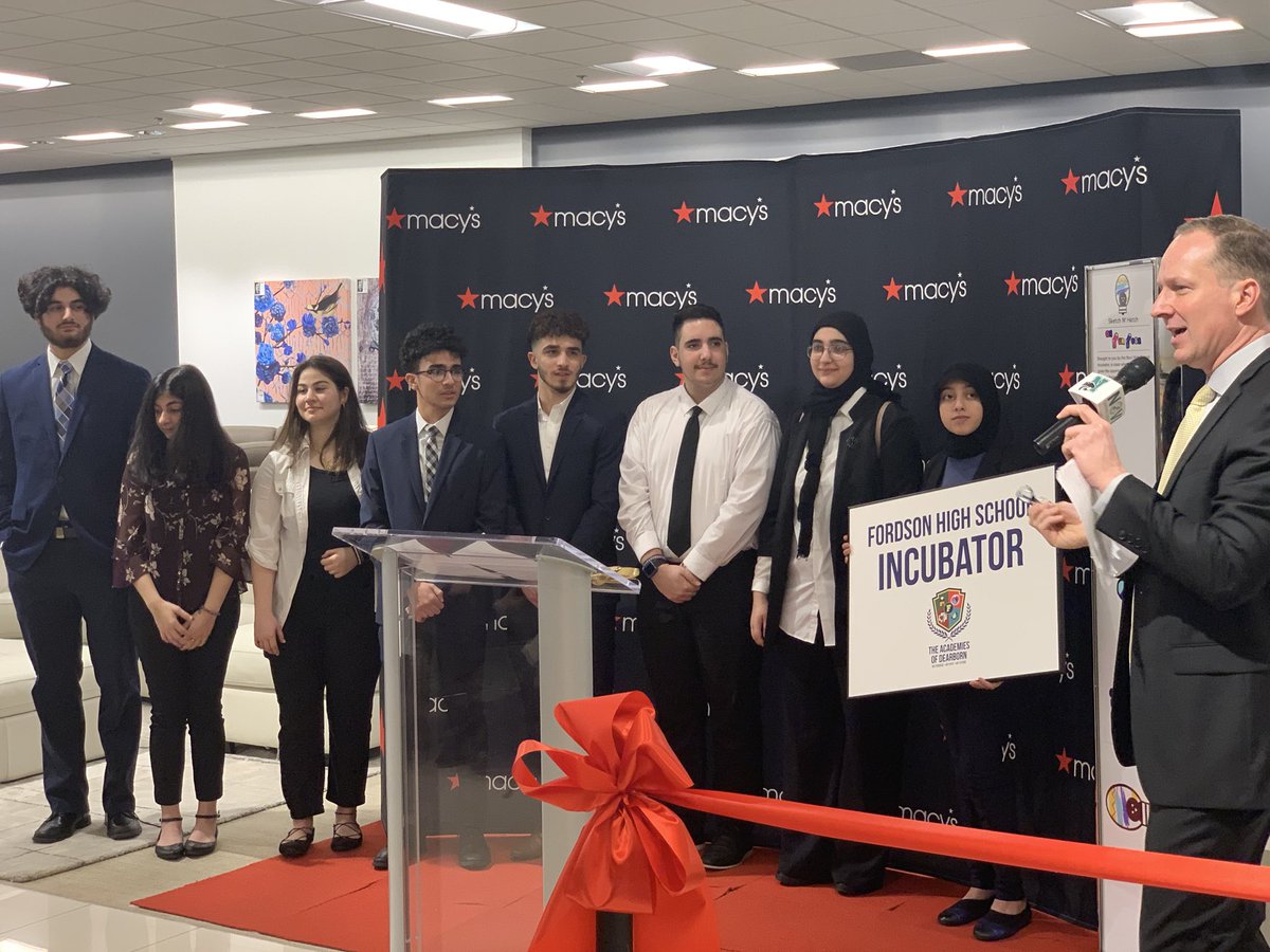 Students with RJ Webber.