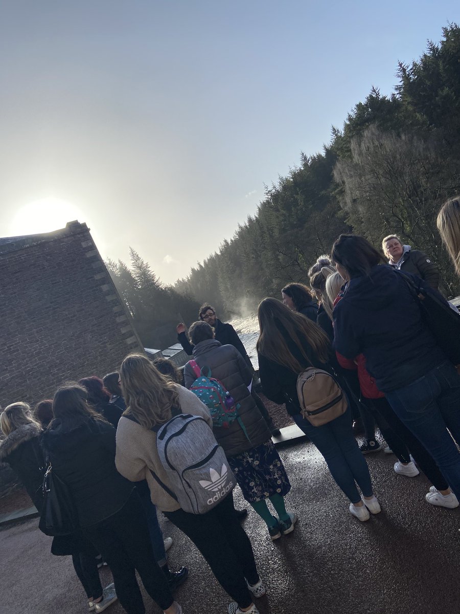 Laura Park tweet media