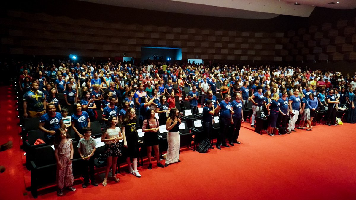 iasdabs's tweet photo. No dia 31 de janeiro, 600 pessoas participaram da "Caravana de Colheita #Calebe2020" em Itabuna. A Caravana tem percorrido cidades da @AdventistasBaSe acompanhadas do pr. Eduardo Batista e do Trio Discípulos.
Na ocasião, 10 pessoas foram batizadas. 🙌
#MissãoCalebe #ABS https://t.co/Gc3ifBEFBR