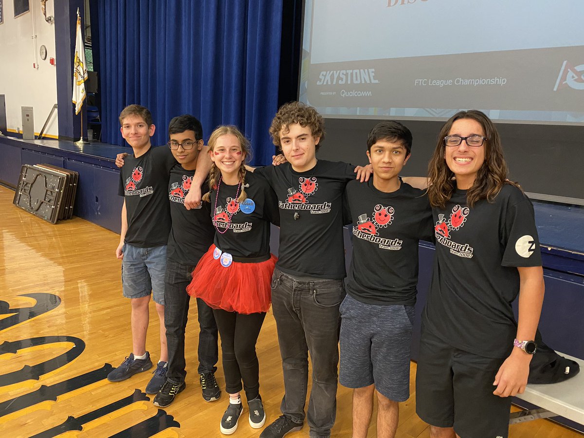 PineCrestSTEM's tweet photo. US Robotics qualifies for States!
All 3 teams were great at the SoFlo League Champs. Crown Joules 2nd place Inspire award qualified them for States.They also won the Promote award. Fatherboards placed 3rd in Motivate & Design awards. #PCRobotics, #PCEngineering, #PCUpperschool https://t.co/u0lpKXA9Xm