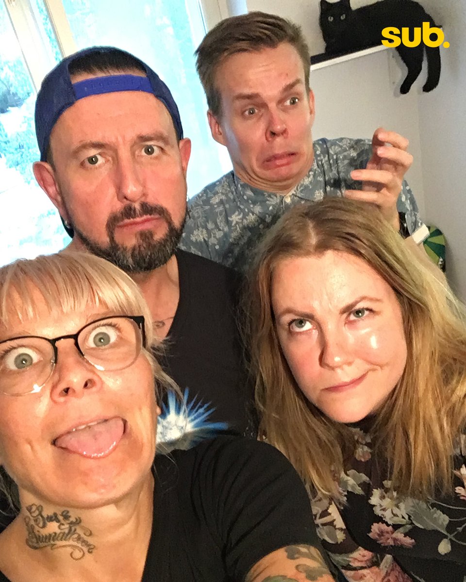 UUSI KAUSI ALKAA! 🌭 🍝 🍣 🥧 Viikon ensimmäinen #NELJÄNTÄHDENILLALLINEN on juontaja <a href="/EEerikainen/">Esko Eerikäinen</a> kontolla... Vieraina: tubettaja <a href="/HerbaJuuso/">Herbalisti</a> laulaja #AnniLötjönen ja toimittaja <a href="/laurafriman/">Laura Friman</a> 
Neljän tähden illallinen ma-to klo 20.30 Subilla ja @mtv_fi 'ssä!