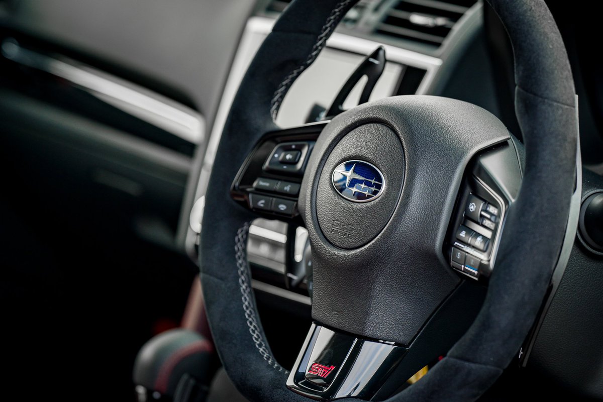 ウルトラスエード