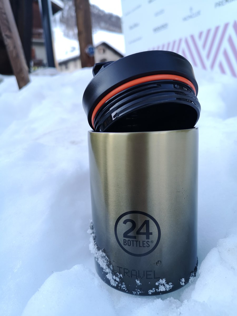 JackJackLivigno's tweet photo. travel with @24Bottles_ https://t.co/PI8xVSKTak