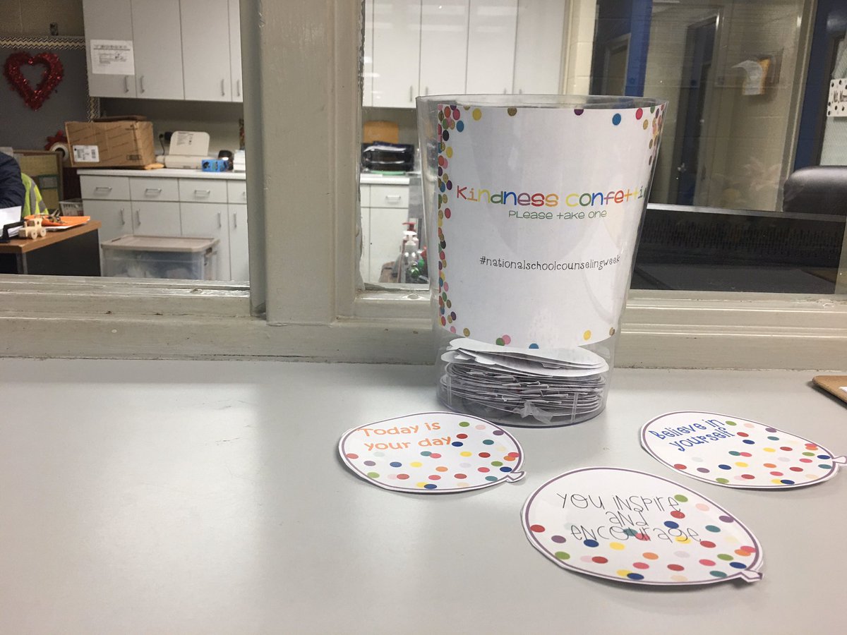 Fondeguidance's tweet photo. @FondeElementary starting off #NSCW2020 with positive affirmations for my amazing staff! #allinatfonde #spreadkindnesslikeconfetti https://t.co/nVMl43fznW