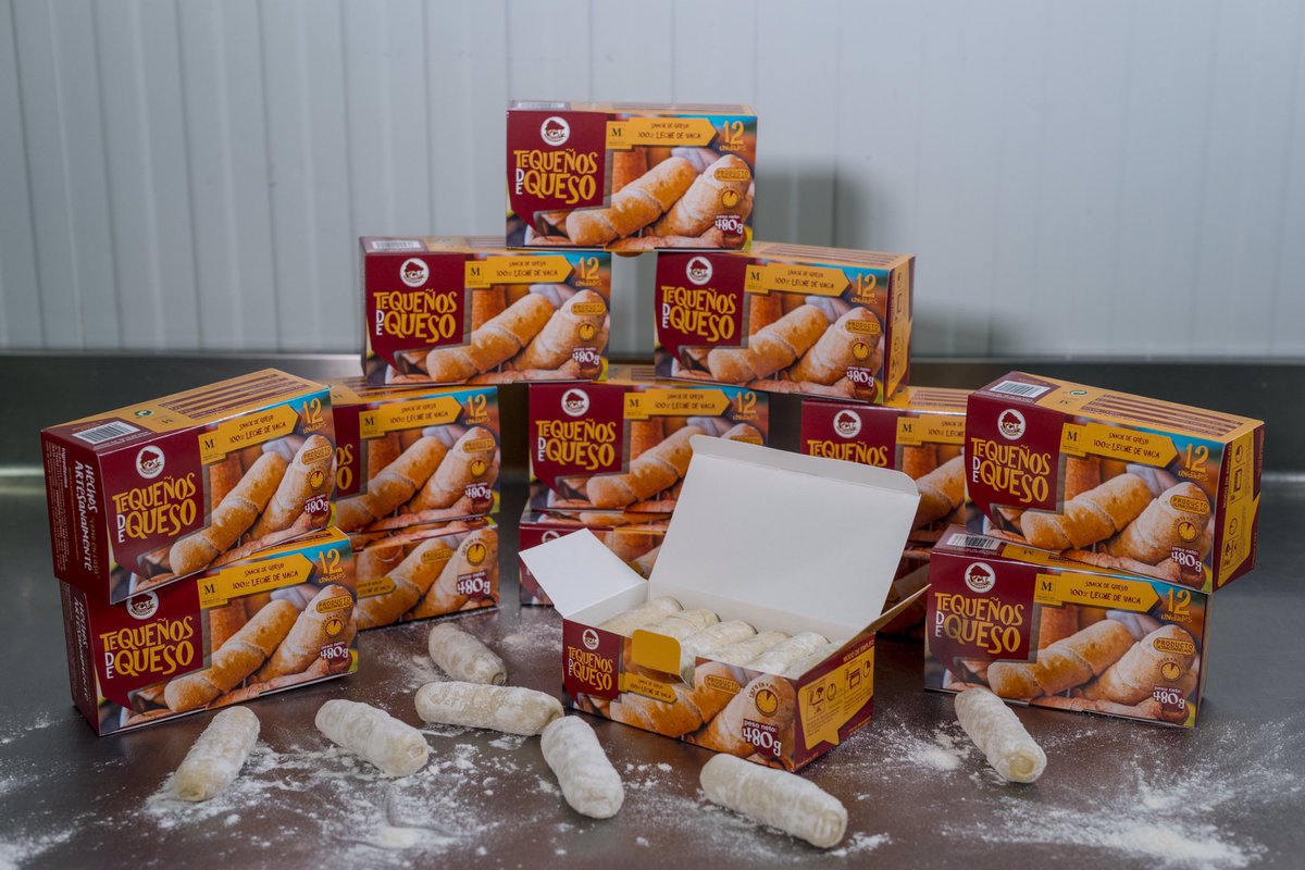 ¡Feliz lunes! Desde nuestra fábrica de #Madrid iniciamos la semana con producción de tequeños de queso. Auténtico sabor venezolano 🇻🇪