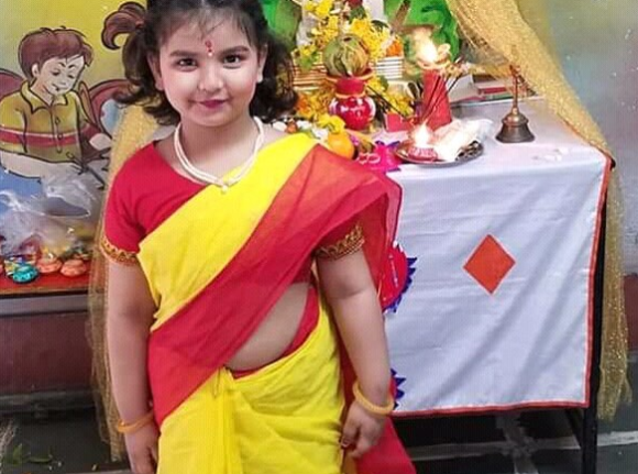 TrollSlayer007's tweet photo. Islamists trolling @MdShami11’s daughter for doing puja have crossed all limits https://t.co/2j2KFC2TsQ https://t.co/TsgF6Sclve