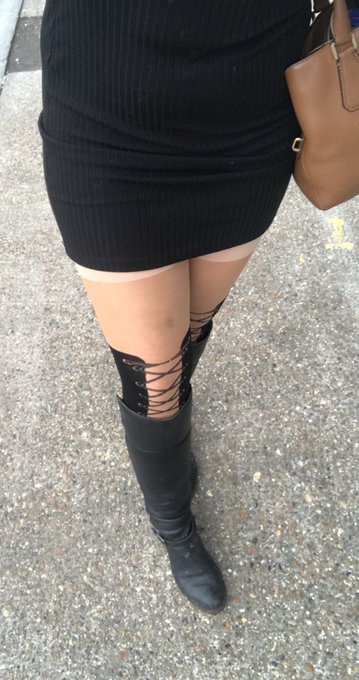 Who likes my #sexy #tights #pantyhose I&rsquo;m waring today? #retweet if you think they look good, message<a href="/tag/sexy"class="tags">#sexy</a><a href="/tag/tights"class="tags">#tights</a><a href="/tag/pantyhose"class="tags">#pantyhose</a><a href="/tag/retweet"class="tags"><span>#retweet</span></a><a href="/tag/worntights"class="tags"><span>#worntights</span></a><a href="/tag/wornware"class="tags"><span>#wornware</span></a>