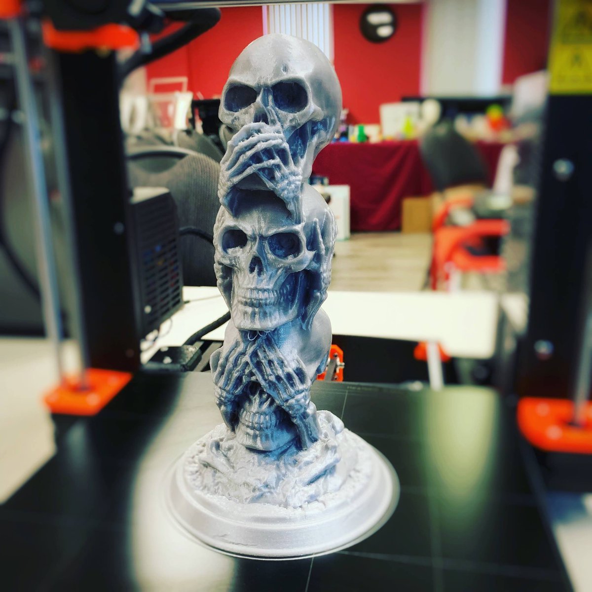 boyonion's tweet photo. This 3D print we made for Halloween 2018 should be the new logo of the US Senate. #speaknoevil #hearnoevil #seenoevil #threewisemonkeys #ussenate https://t.co/LBQx5iEd8J