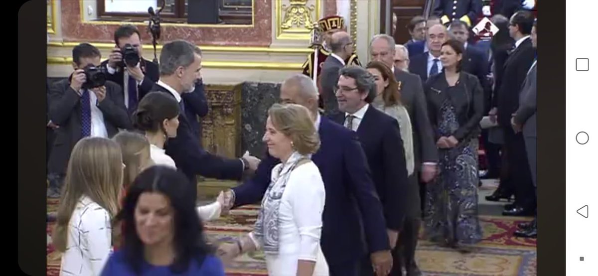 Enhorabuena <a href="/LimonesAG/">Antonio G. Limones</a> en el inicio de #14legislatura
