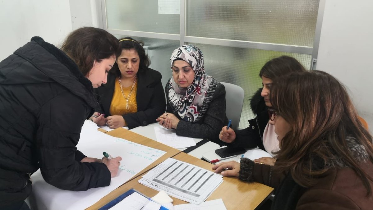 CRDP_Liban's tweet photo. #Dar_Zahle
 أقام مكتب الإعداد التّدريب   #PITB في المركز التّربويّ   #CRDPliban دورة تدريبيّة  لحادقات الأطفال بعنوان "كيف بقيّم صح؟ " تهدف إلى استخدام وضعيّات  تقييم الإدماج ومكوّناتها  في ملء بطاقة التّقييم.  
#التّربية #التّعليم https://t.co/i6keEi2d8X