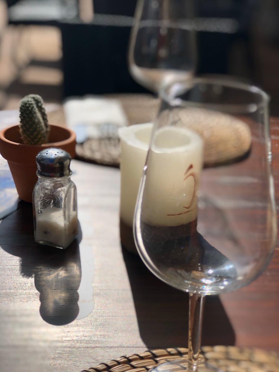 ¡HOY LUNES ESTAMOS CERRADOS! Mañana martes retomamos nuestro horario normal 😊
_
TODAY MONDAY WE CLOSE, tomorrow we are back!! 
_
Reservas / Bookings +34 956 616 934