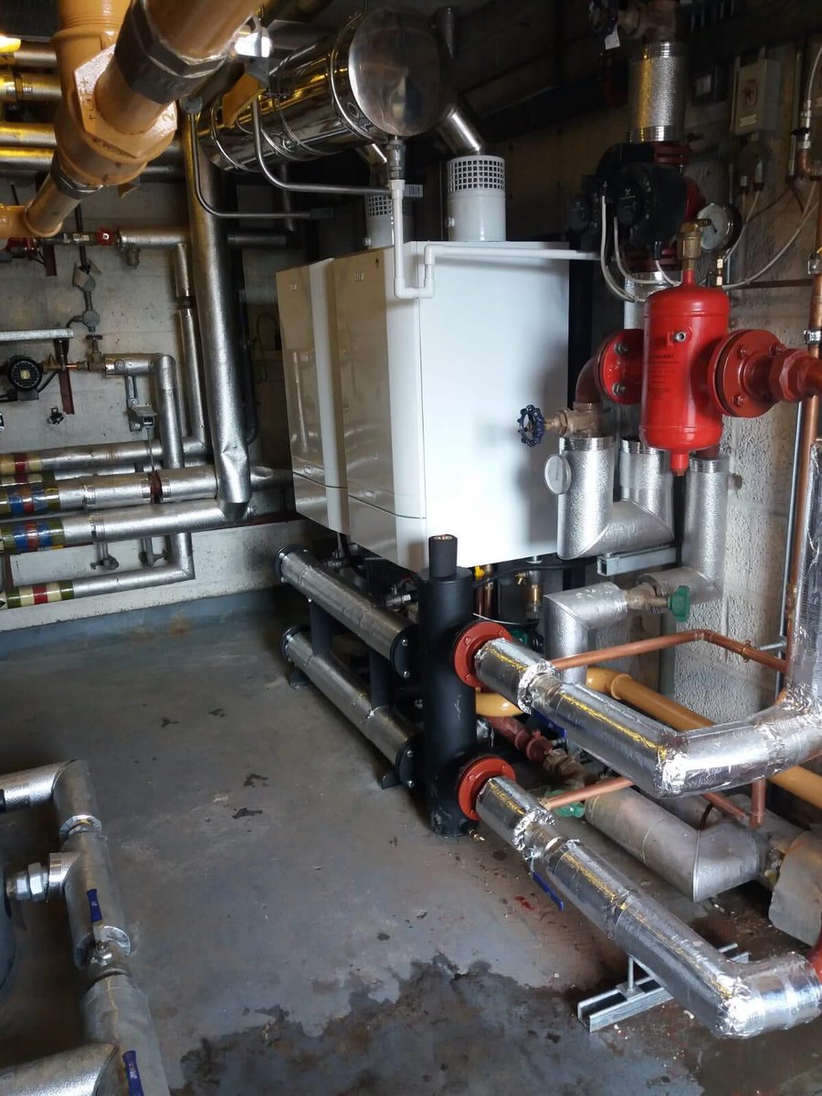 #Boiler breakdowns can be minimised when the correct maintenance and repair is carried out. Book a service today with our qualified #GasSafe engineers to ensure you are covered for these cold mornings and wintry nights:
acs-southeast.com/services/comme…