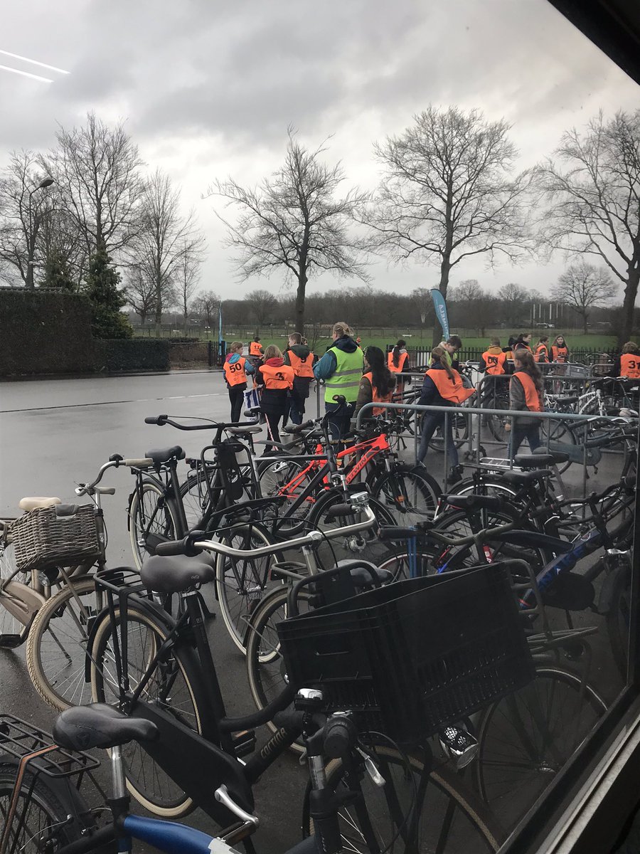 Dodehoekproject VVN Maasland (Oss en Bernheze) ism brancheorganisatie Cumula geslaagd project in hallen van loonwerkbedrijven Van Erp en Langenhuijzen. Mooi initiatief in deze samenwerking.