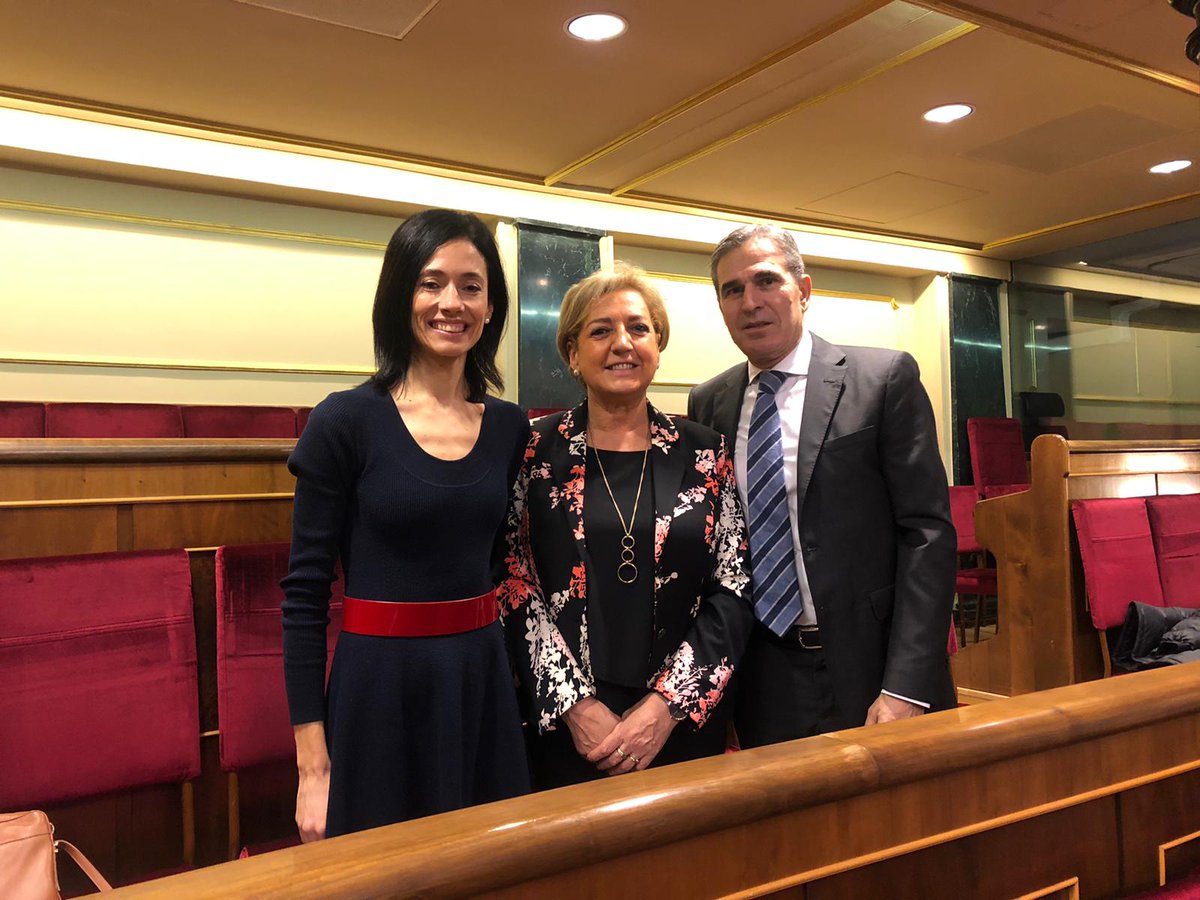 Paloma_ppsg's tweet photo. 💙 En el #Congreso dónde S.M. el Rey, Felipe VI, preside la #SesionSolemne de las Cortes Generales para la apertura de la #14Legislatura. @CasaReal https://t.co/RUd3WliLnz