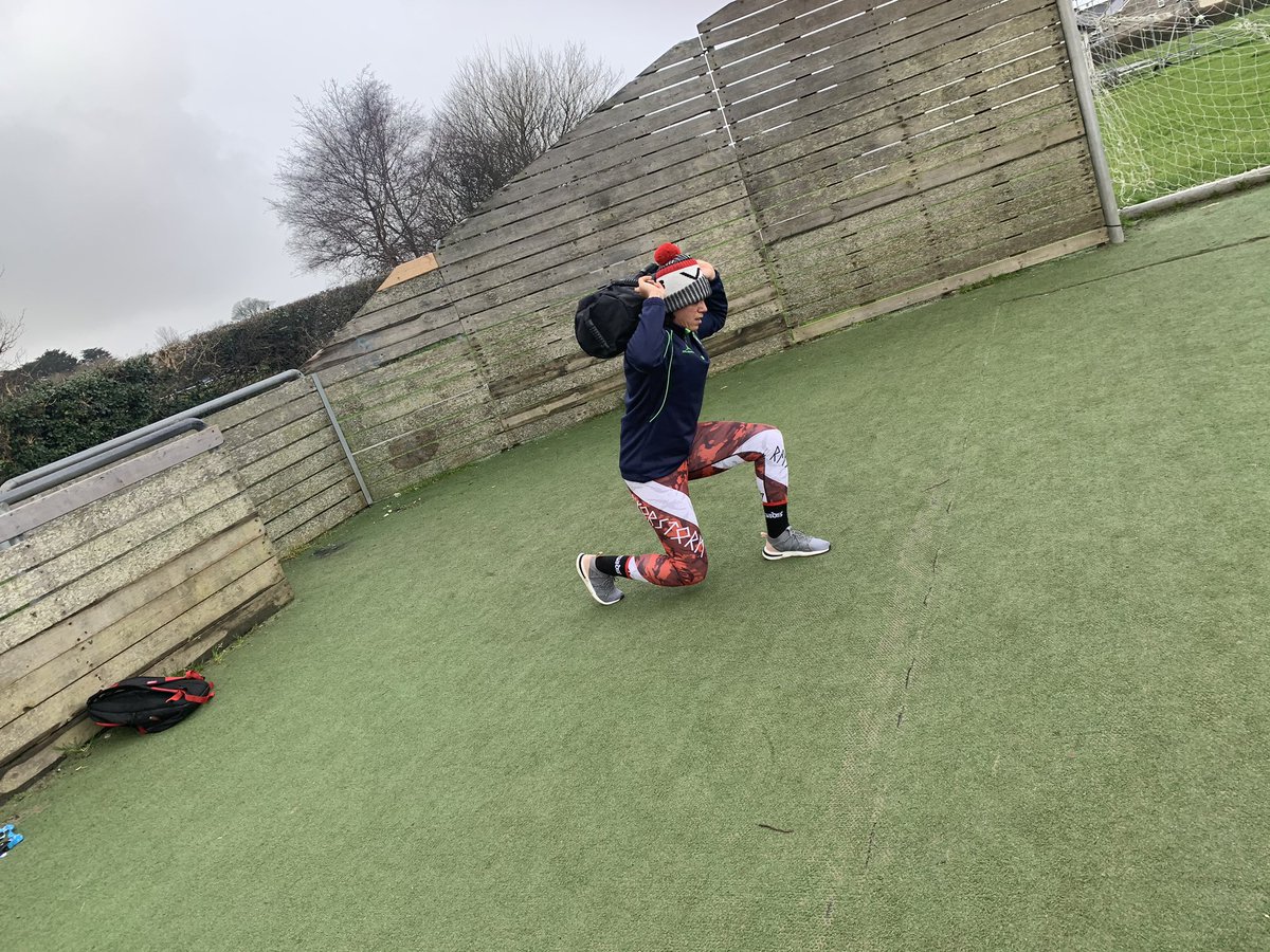 rafiuke's tweet photo. Love being out in the mornings with this 1 @Williams7Alison ... and no puddle dodging today, winning 🙌🏽 @WalesRugbyL @CardiffRL https://t.co/loxSNH6dYg