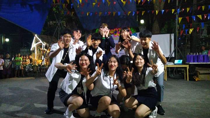 PAOFIPayatas's tweet photo. The Korean youth participants also presented popular k-pop dance performances enjoyed by everone.
#PeerApostles2020
#PAOFIFeeding
#PAOFIPayatas
#KoreanYouth
#Cheongju https://t.co/qaG8p2IQov