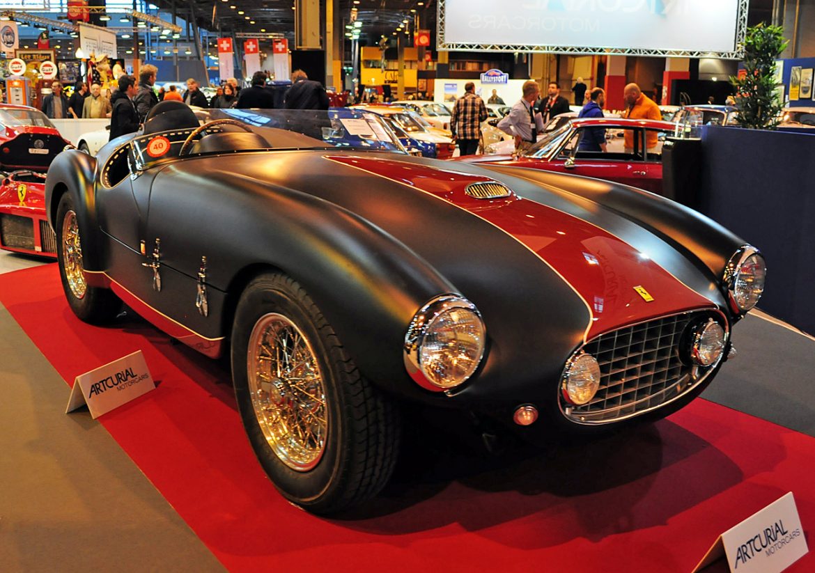 Du 5 au 9 février 2020, le Salon Retromobile, l’événement  incontournable consacré au monde de l'automobile de collection, revient à Paris. Au programme : plus de 1000 véhicules, 620 exposants, 120 clubs et animations.

#retromobile #voiturecollection #voitureancienne #paris