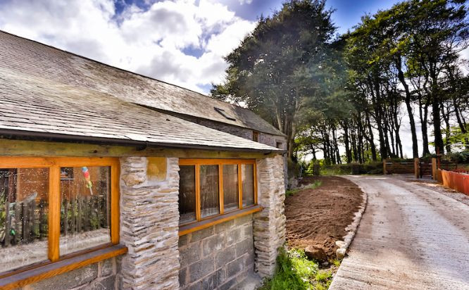 DisabledHolidays.com tweet media