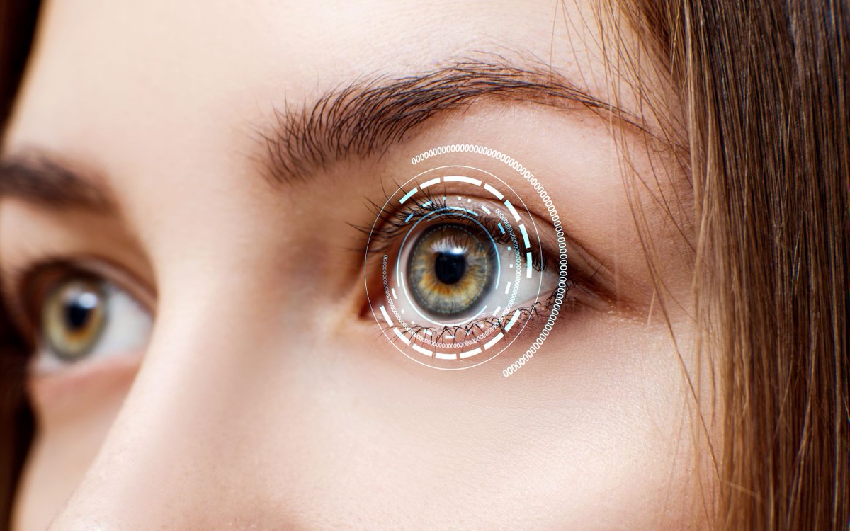 PHOpticians's tweet photo. Did you know… your eye is the fastest muscle in your body, hence why when something happens quickly, we say ‘in the blink of an eye’! 👁

#Fact #Funfact #Opticians #London #OpticiansLondon https://t.co/MPv0dAL3kp
