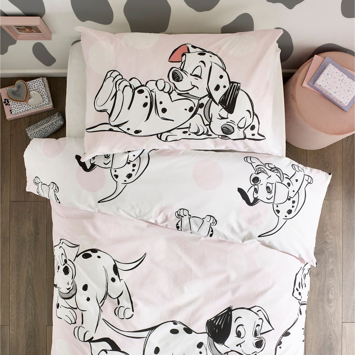 Could you image having 101 dogs?! #101dalmations