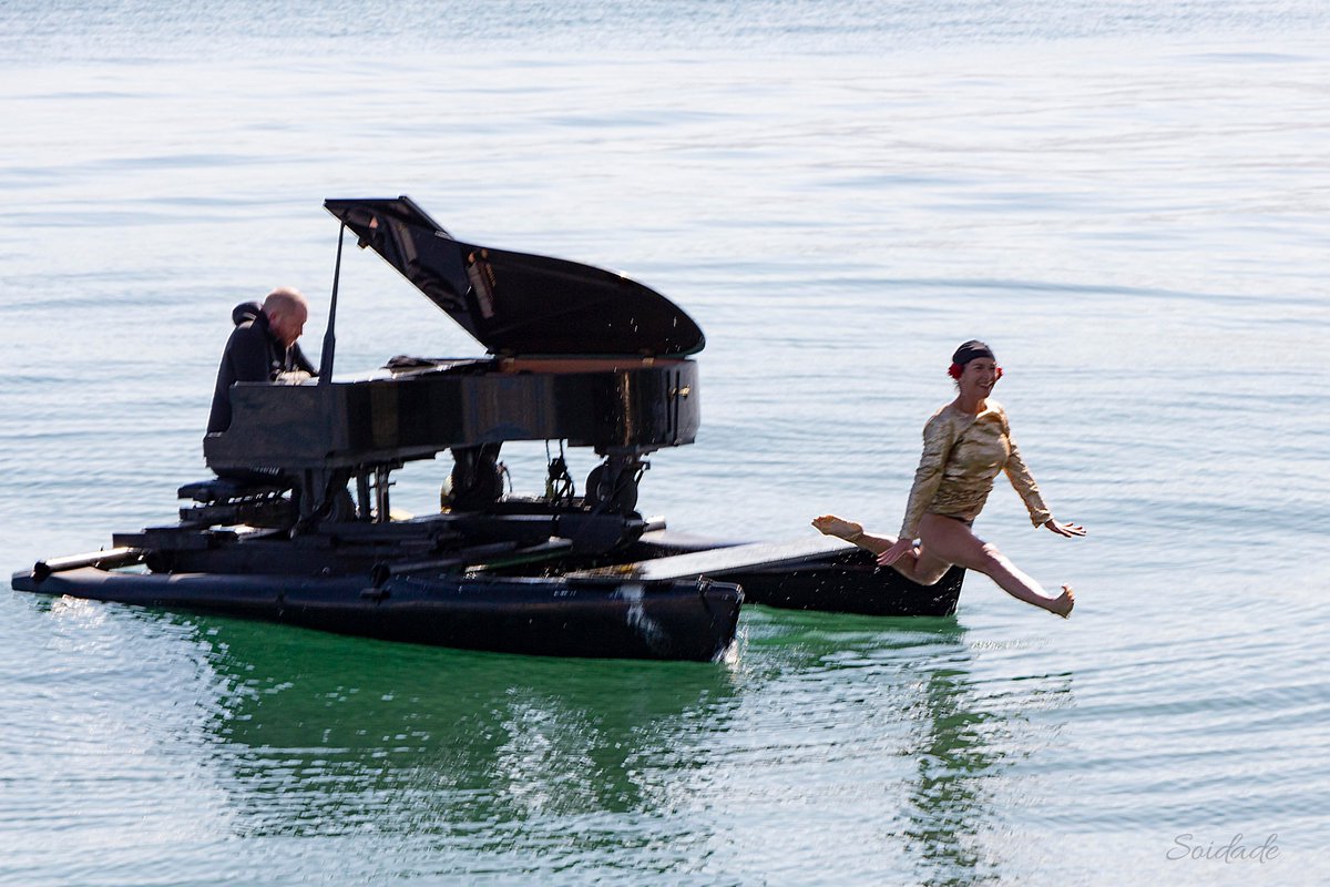 #BuenosDiasATodos 

#FelizLunes y alehop!