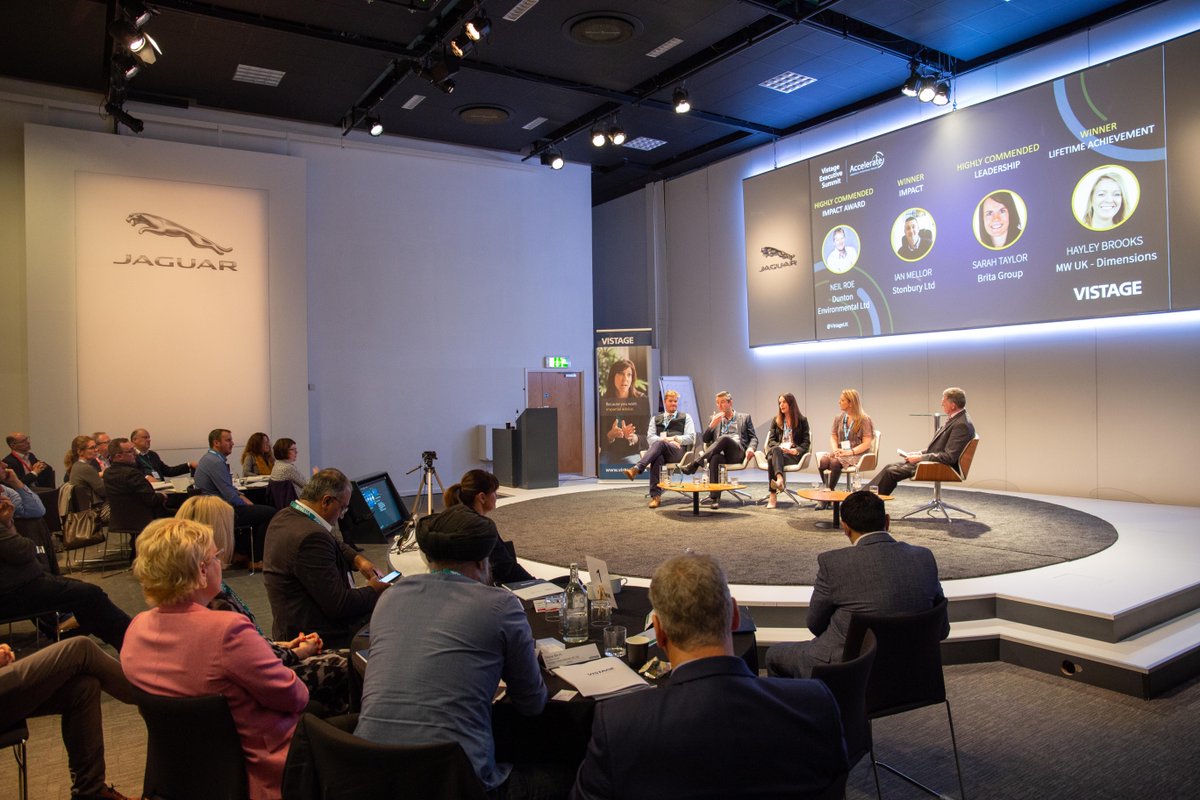 Huge congratulations to #stonbury MD Ian Mellor, who recently received the 'Impact Award' during the <a href="/VistageUK/">Vistage UK</a> Midlands Summit Day. 

Read more> stonbury.com/news/vistage-i… #business #success #lead #grow #waterindustry #waterenvironment #refurbishment #maintenance #newbuild